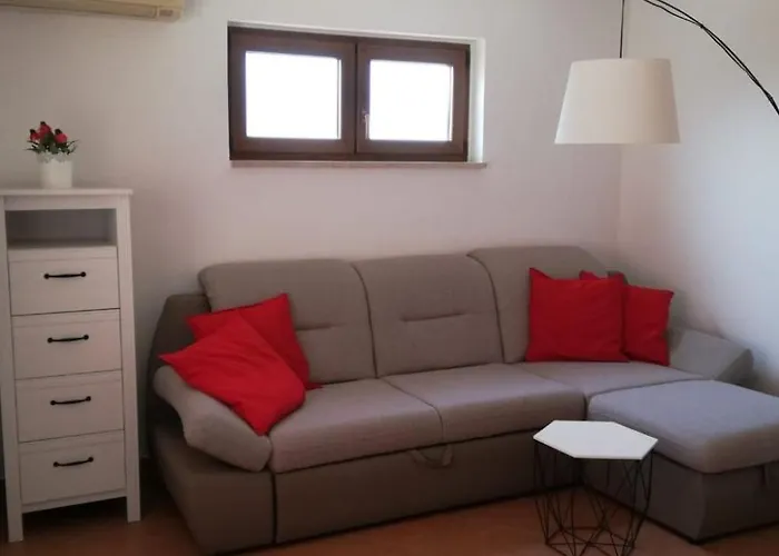 Holiday home Haus Mirelia Fuer Zwei Personen Mit Garten By Interhome